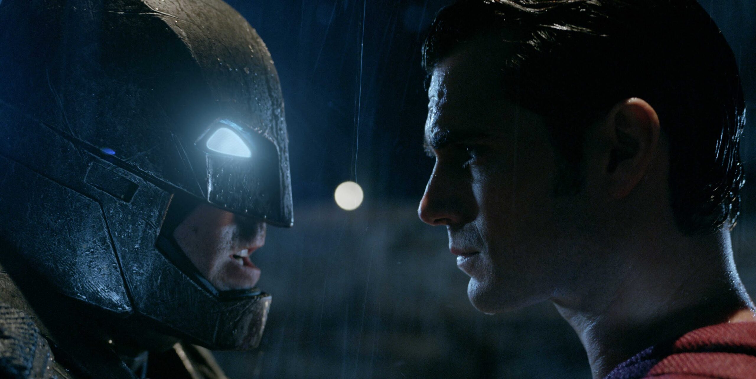 Batman Vs Superman A Origem Da Justi A Provoca Enfrentamento Dos