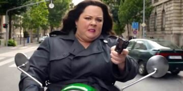 'A Espiã que Sabia de Menos' mistura com sucesso humor e espionagem