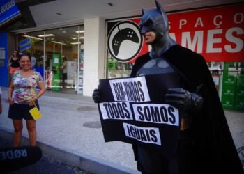 "Elefantes, Batman e Policarpo Quaresma", crônica de Alejandro Mercado
