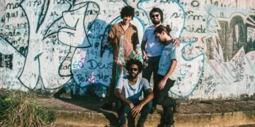 Boogarins 6000 dias