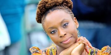 'Meio Sol Amarelo': precisamos falar sobre Chimamanda Ngozi Adichie