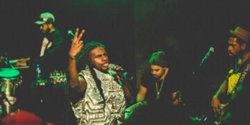 Rico Dalasam quebra clichês em Curitiba (e no Brasil, e no Mundo)