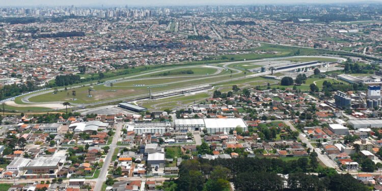 "A menor cidade do Paraná", crônica de Henrique Fendrich.