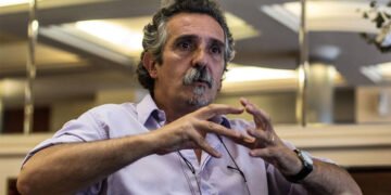 Jorge Dubatti: "Todo amante do teatro torna-se um filósofo do teatro"