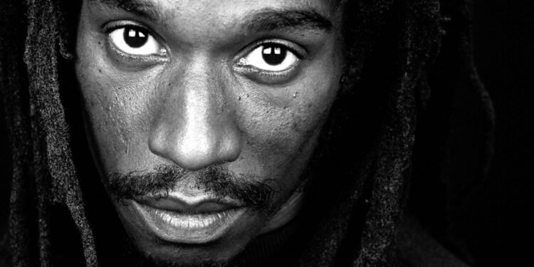 Livro 'Gangsta Rap' é conto de fadas do Hip-hop