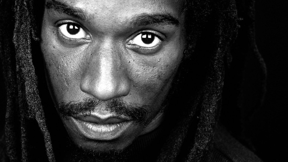 Livro 'Gangsta Rap' é conto de fadas do Hip-hop