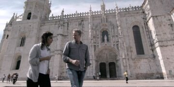 Divertido e lúdico, 'Era uma vez uma história' transporta o espectador para o Brasil colonial