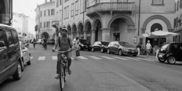 'Master of None' e as crônicas da vida moderna