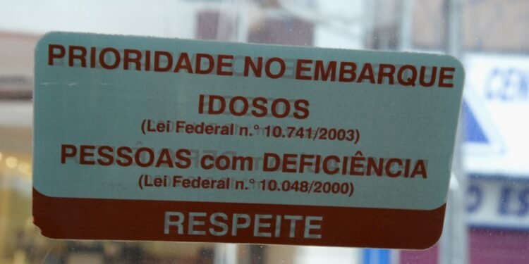 assento preferencial - 385