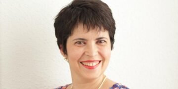 Micheliny Verunschk investiga as raízes da violência no Brasil