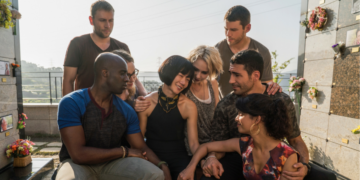 'Sense8' se despede de forma confusa e sem direção, mas ninguém se importa