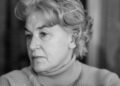 Eu construía a barricada - Anna Świrszczyńska