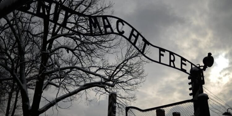 Auschwitz Primo Levi