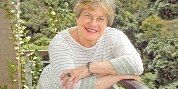 Lia Wyler, tradutora de Harry Potter. Foto: Reprodução.