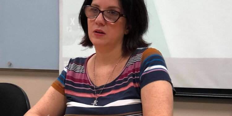 Entrevista com a pesquisadora Laura Loguercio Cánepa