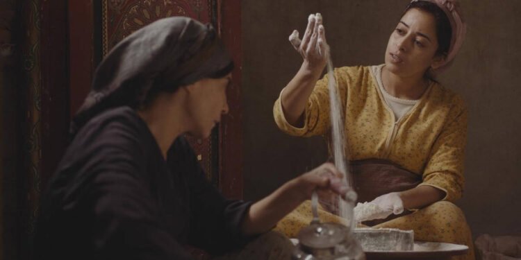 A arte de confeitar é um poderoso elo entre Abla (Lubna Azabal) e Samia (Nisrin Erradi). Imagem: Reprodução.