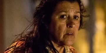 Regina Casé é uma das protagonistas que brilham em 'Amor de mãe'. Imagem: Divulgação.