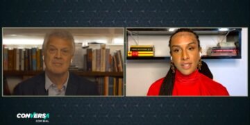 Pedro Bial entrevista Linn da Quebrada. Imagem: Reprodução.