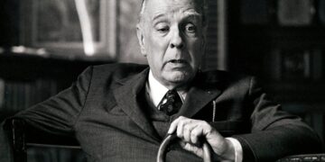 Foto em preto e branco do autor argentino Jorge Luis Borges