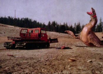 Cena do filme 'The Crater Lake Monster'