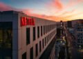 Putin tenta forçar Netflix a transmitir propaganda estatal