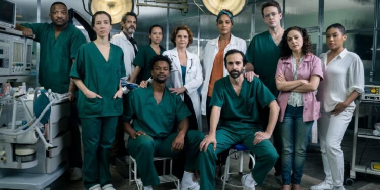 'Sob Pressão' chega à quinta temporada como a melhor série brasileira da atualidade