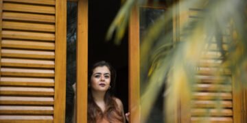 'Quando as Árvores Morrem': a descoberta do luto quando faltam as raízes