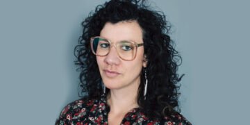 'Não fossem as sílabas do sábado': um retrato de duas mulheres entre o luto e o cuidado