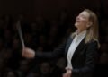 O perturbador 'Tár' traz desempenho magistral de Cate Blanchett