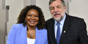 Margareth Menezes pede empenho do Congresso para descentralizar verbas do MinC