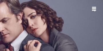 Joshua Jackson e Lizzy Caplan