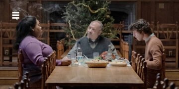 Dominic Sessa, Paul Giamatti e Da’Vine Joy Randolph vivem o trio de protagonistas de 'Os Rejeitados'. Imagem: Divulgação.