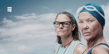 Jodie Foster e Annette Bening têm atuações memoráveis em 'Nyad', em cartaz na Netflix. Imagem:Divulgação.