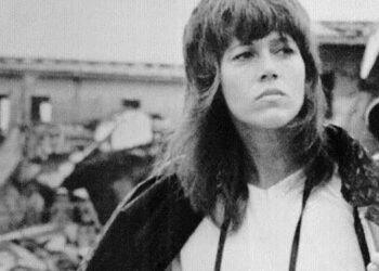 Jane Fonda em Hanói, no Vietnã. Imagem: Pentimento Productions / Divulgação.