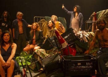 Espetáculo segue em São Paulo após sucesso em Belo Horizonte e Rio de Janeiro. Imagem: Guto Muniz / Divulgação.