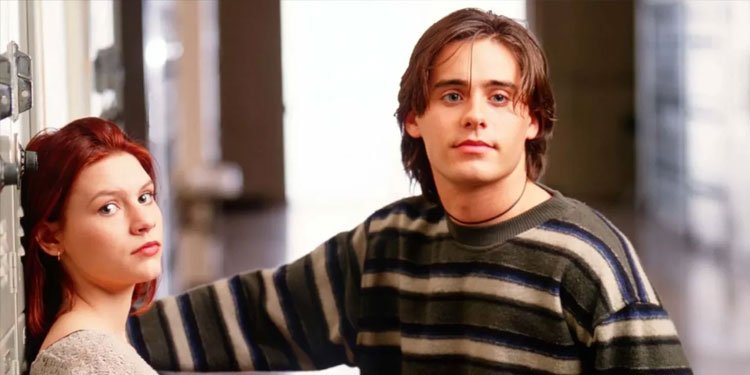 Claire Danes e Jared Leto em 'My So-Called Life'. Imagem: ABC Productions / Divulgação.