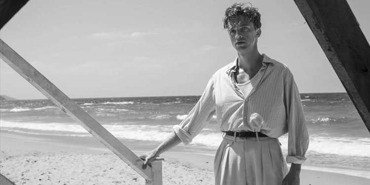 'O Estrangeiro' ganha nova adaptação dirigida por François Ozon. Imagem: Gaumont / Divulgação.