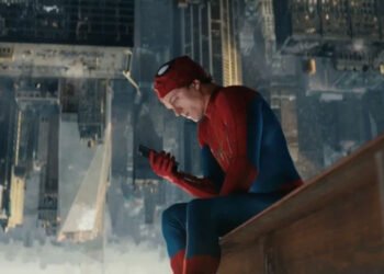 Tom Holland estrela 'Homem-Aranha: Um Novo Dia'. Imagem: Columbia Pictures / Divulgação.