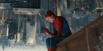 Tom Holland estrela 'Homem-Aranha: Um Novo Dia'. Imagem: Columbia Pictures / Divulgação.
